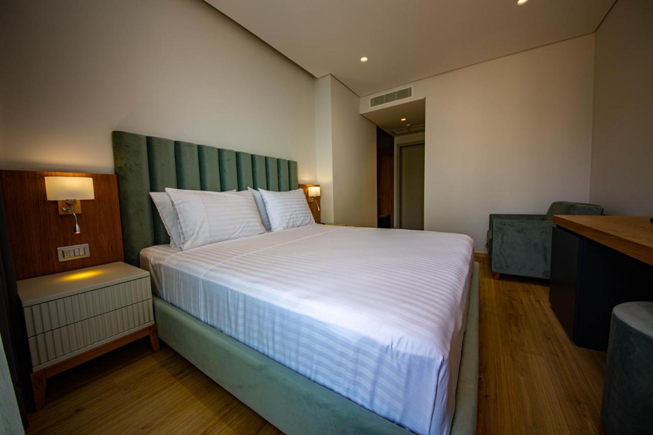 El Primero Hotel Σαράντα Εξωτερικό φωτογραφία